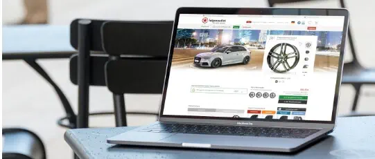 Development of the first wheel configurator